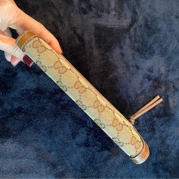 Gucci GG Bree Zip Around Wallet - Picture 11 of 15